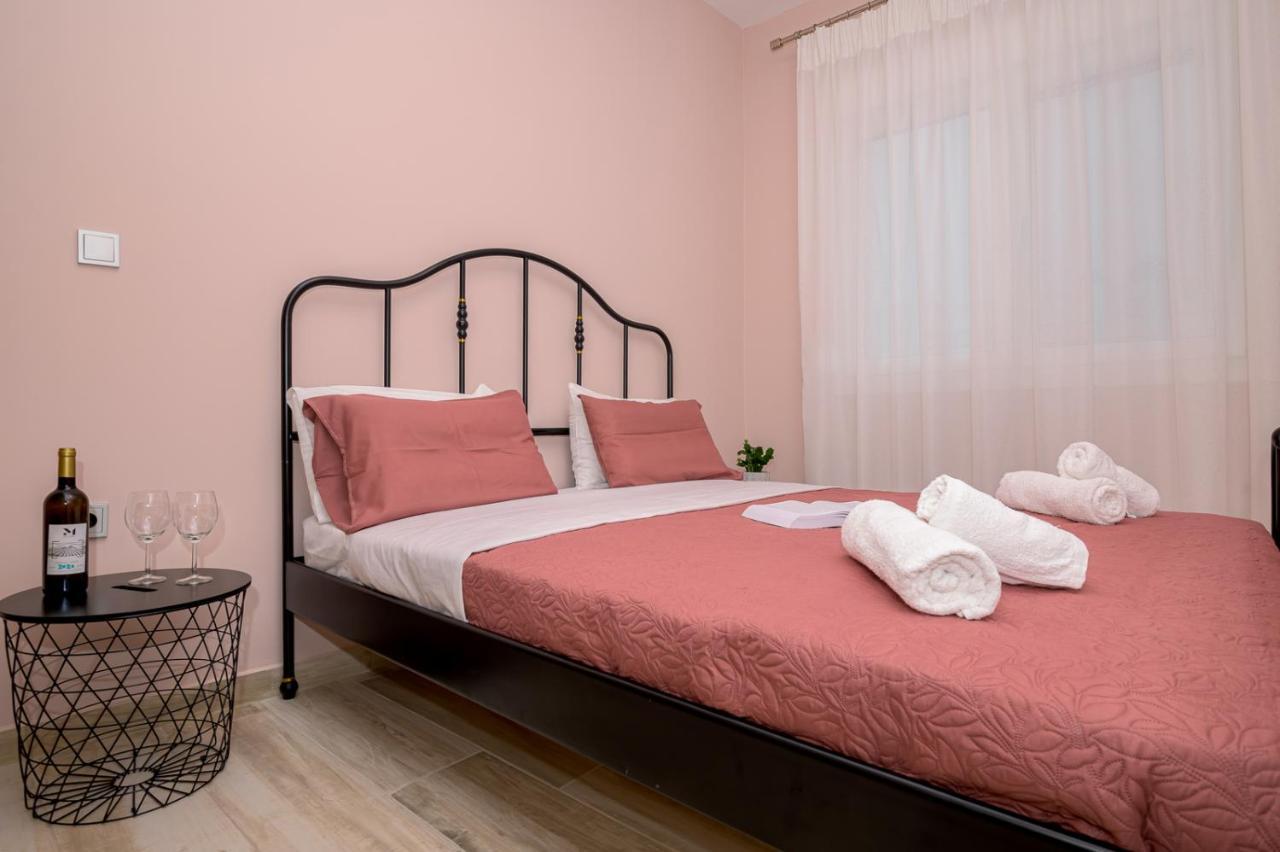Zoe'S City Apartment Alexandroupoli Esterno foto